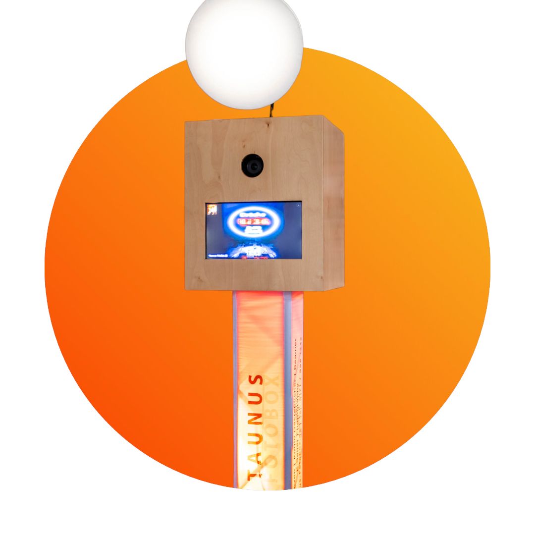 Fotobox 1 - Holz-Buche Design mit 15 Zoll Touchscreen